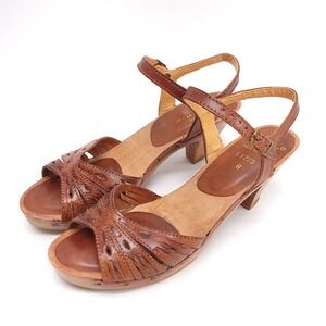 Kinney Shoes Vintage Brown Leather Woven Wood Heel Platform Clog Sandal 8 Brazil